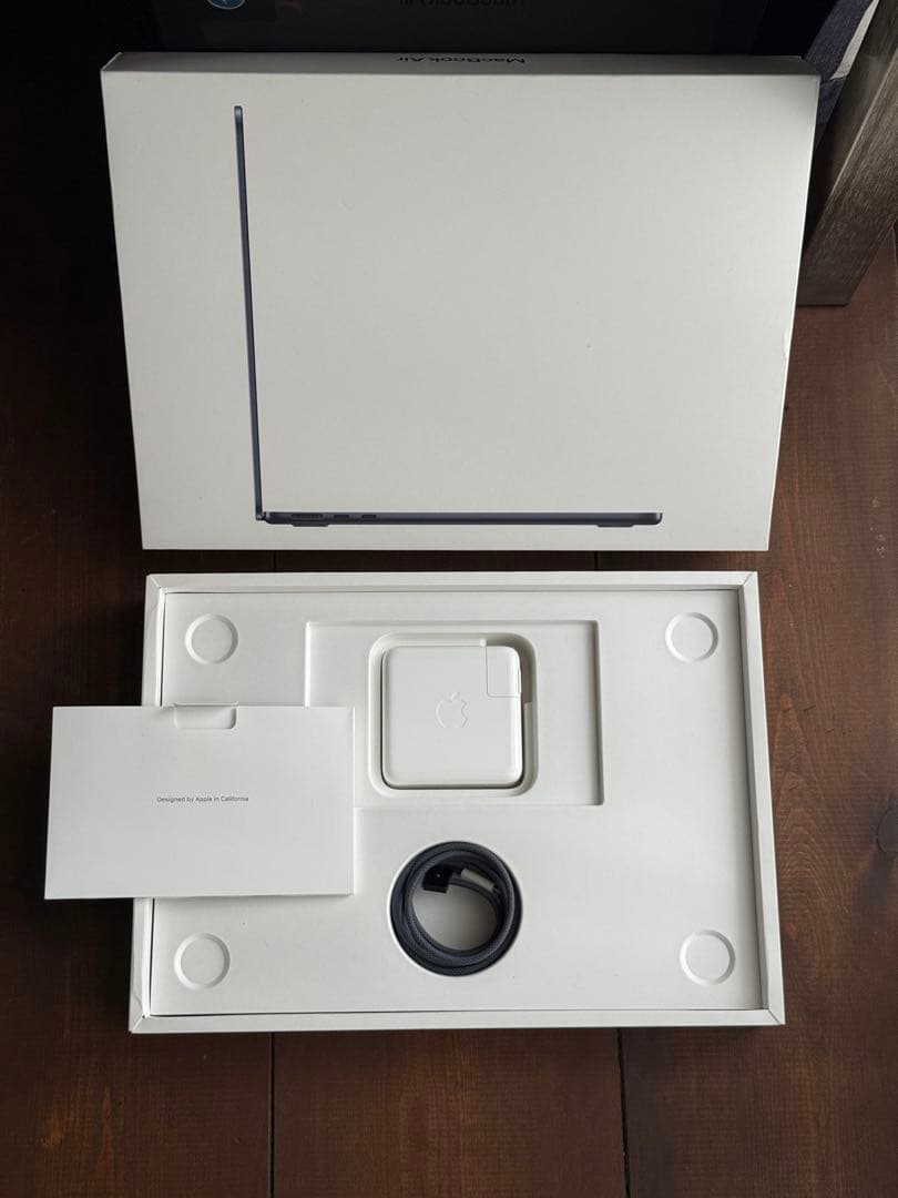 【美品】 M2 MacBook Air メモリ16GB SSD512GB