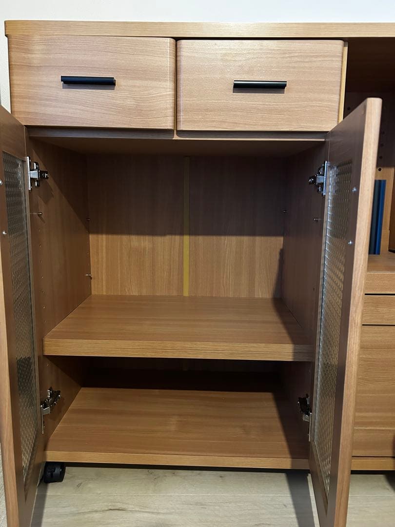 さらにお値下げ！木製キッチン収納キャビネット