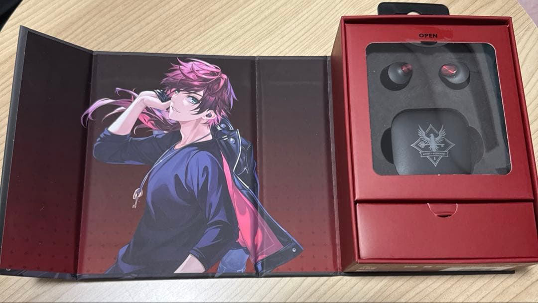 AVIOT×にじさんじ　ローレン・イロアス　コラボモデルワイヤレスイヤホン