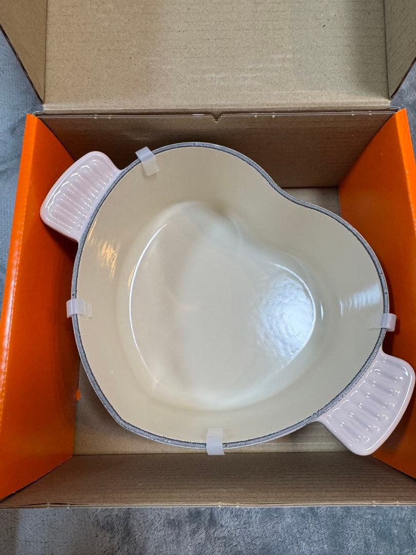 LE CREUSET ハート型 鍋 ピンク　ル・クルーゼ