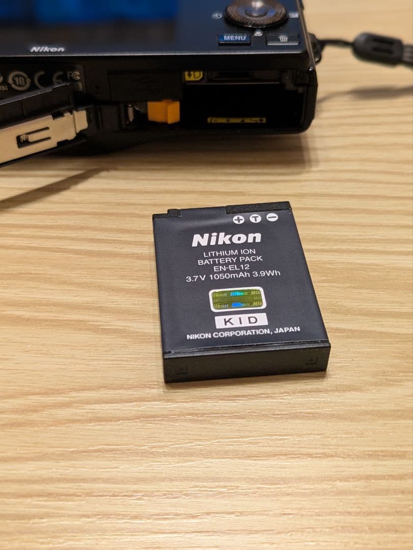 Nikon COOLPIX S8100 ノーブルブラック　動作確認済