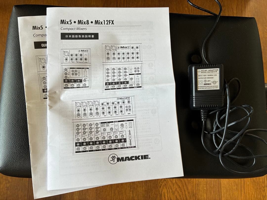 Mackie Mix8 アナログミキサー