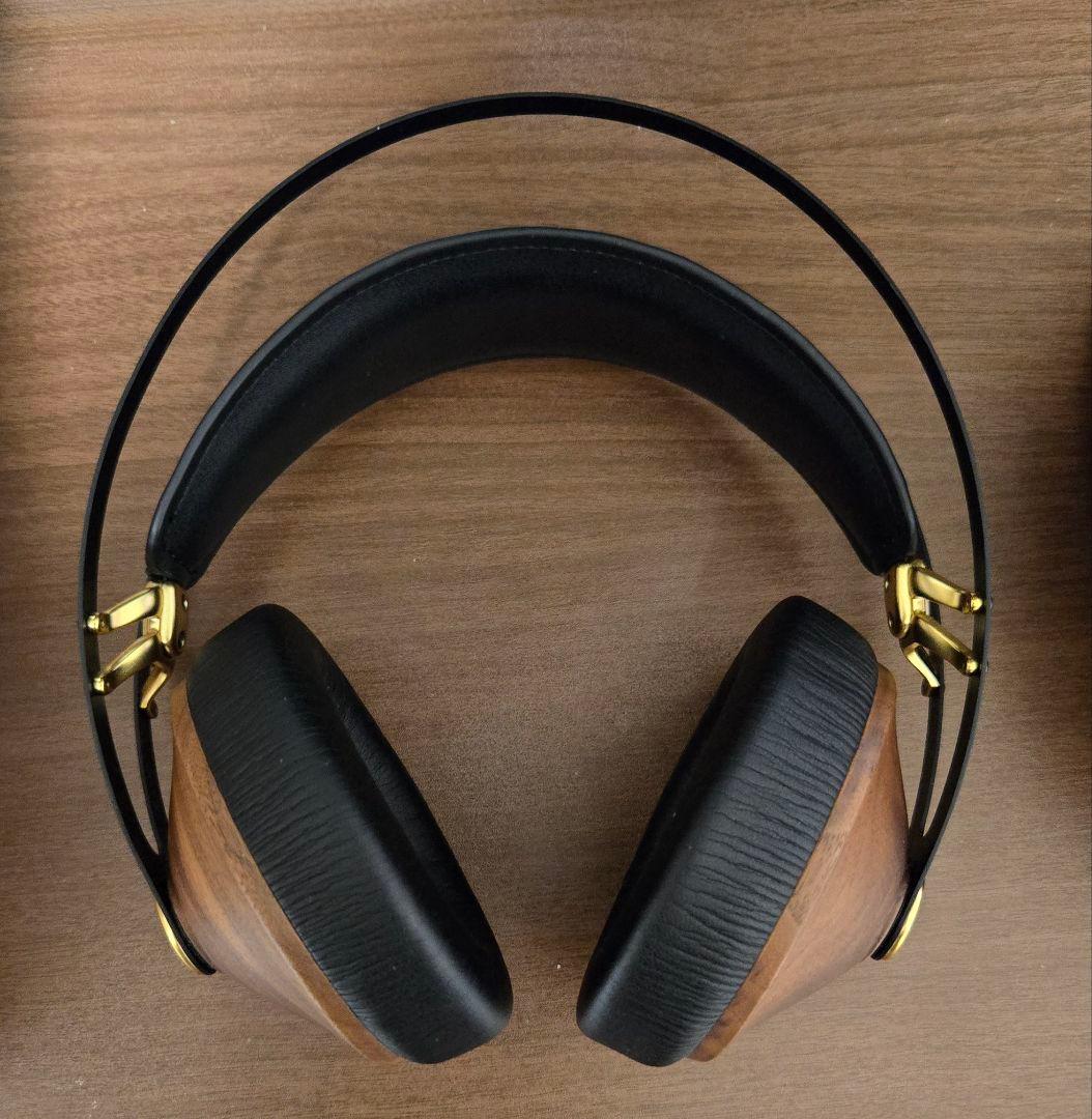 MEZE AUDIO CLASSICS 99 ウォールナットゴールド