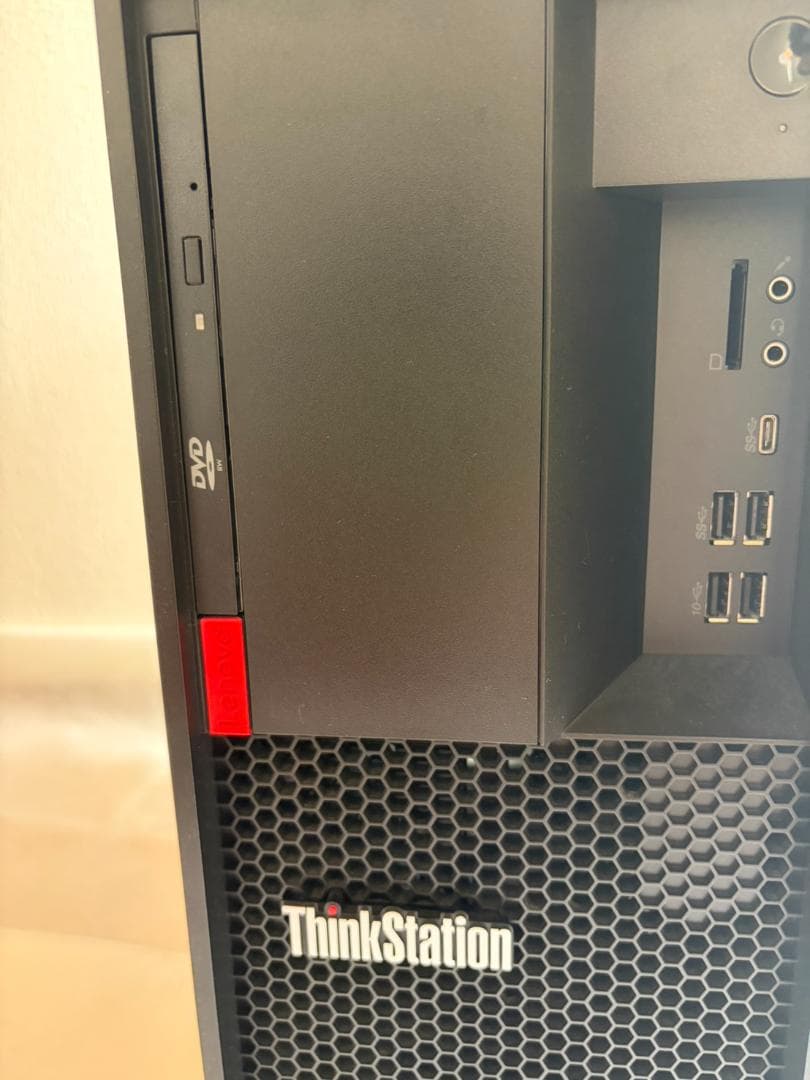 Windowsデスクトップ Lenovo ThinkStation P330 Tower Windows11