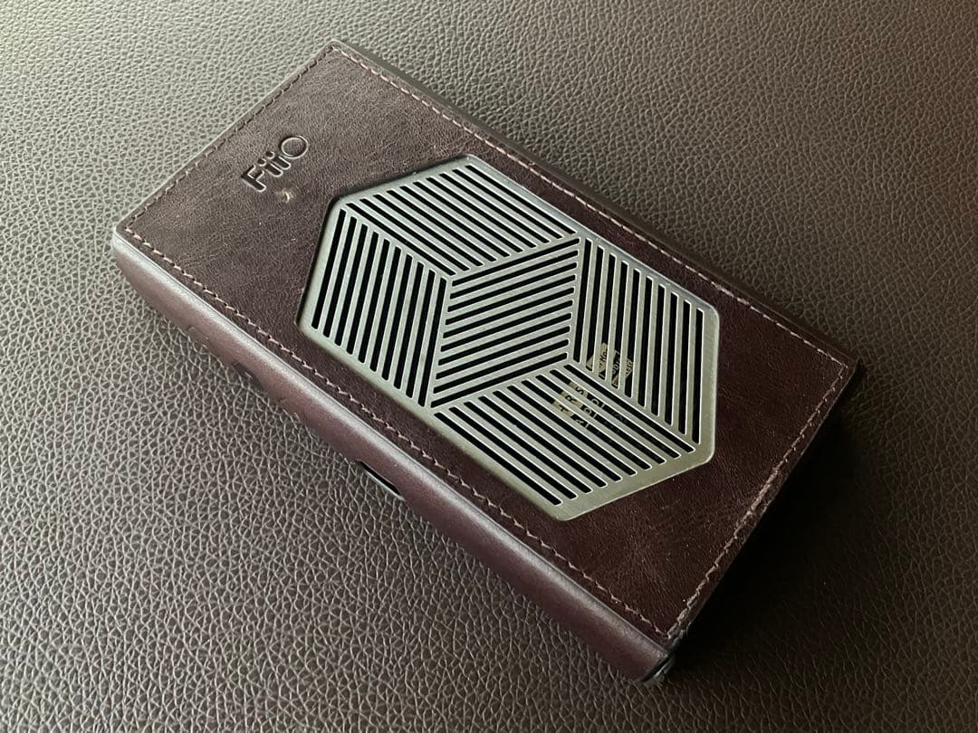 FiiO M11 PLUS ESS 【美品】【DAP】レザーケース付き