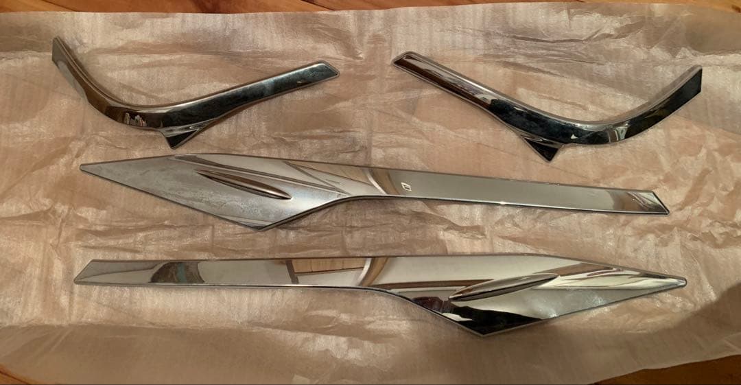 50 プリウス　モデリスタ フロントガーニッシュ