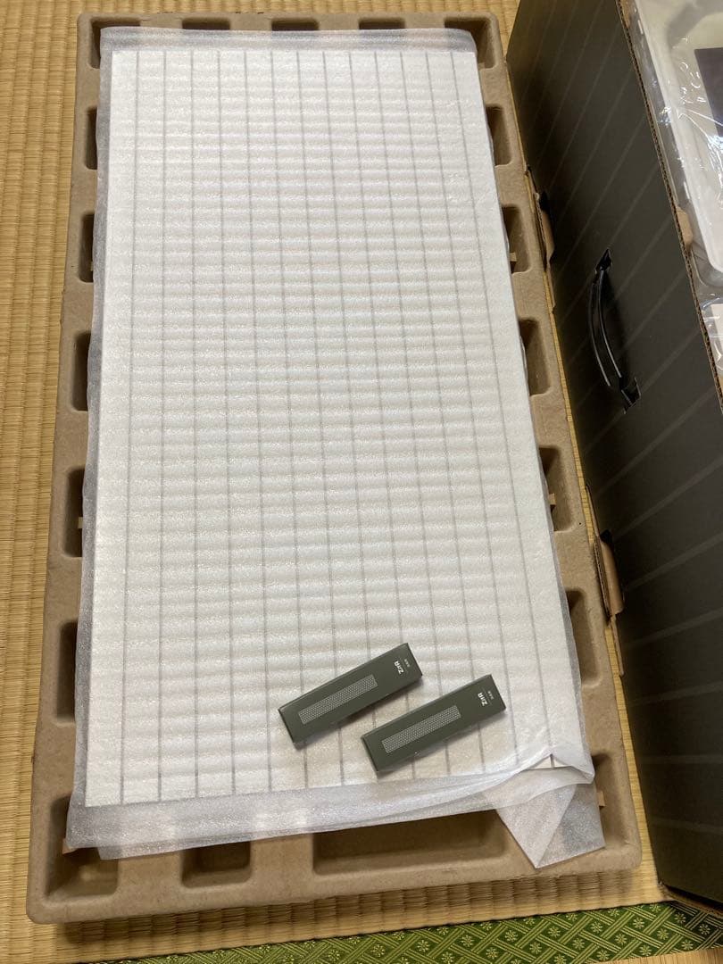 ZitA SQUARE ホワイト zita-sq11