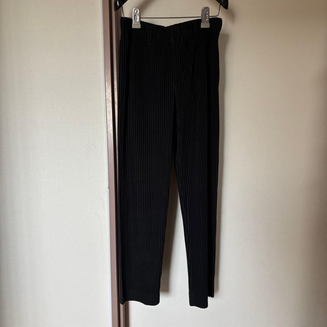 オムプリッセ　BASICS ストレートパンツ