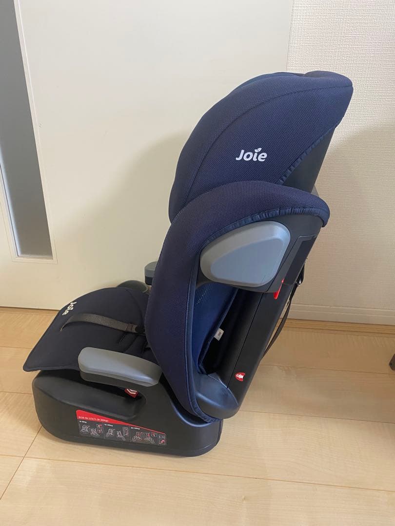 Joie ジョイー チャイルドシート ジュニアシート カップホルダー付！