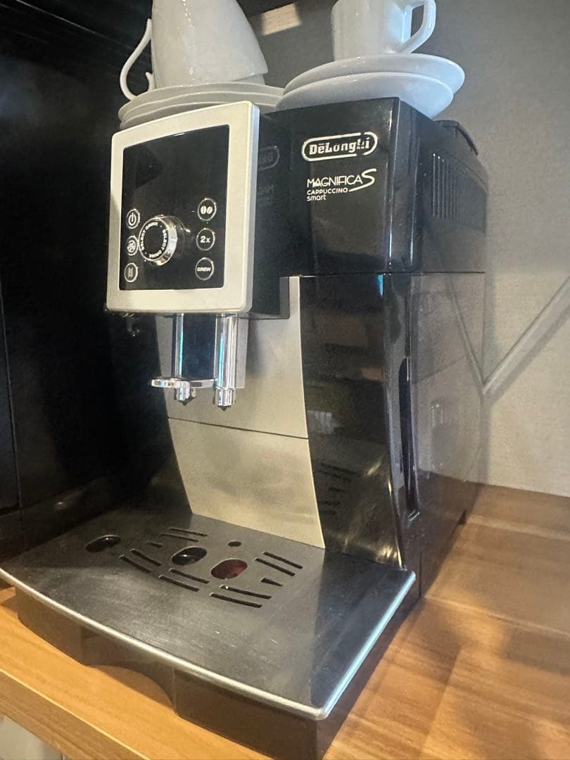 De'Longhi 全自動コーヒーメーカー MマグニフィカS カプチーノ
