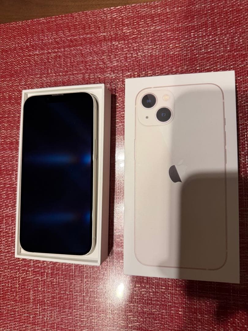 極美品 iPhone13 128GB SIMフリー