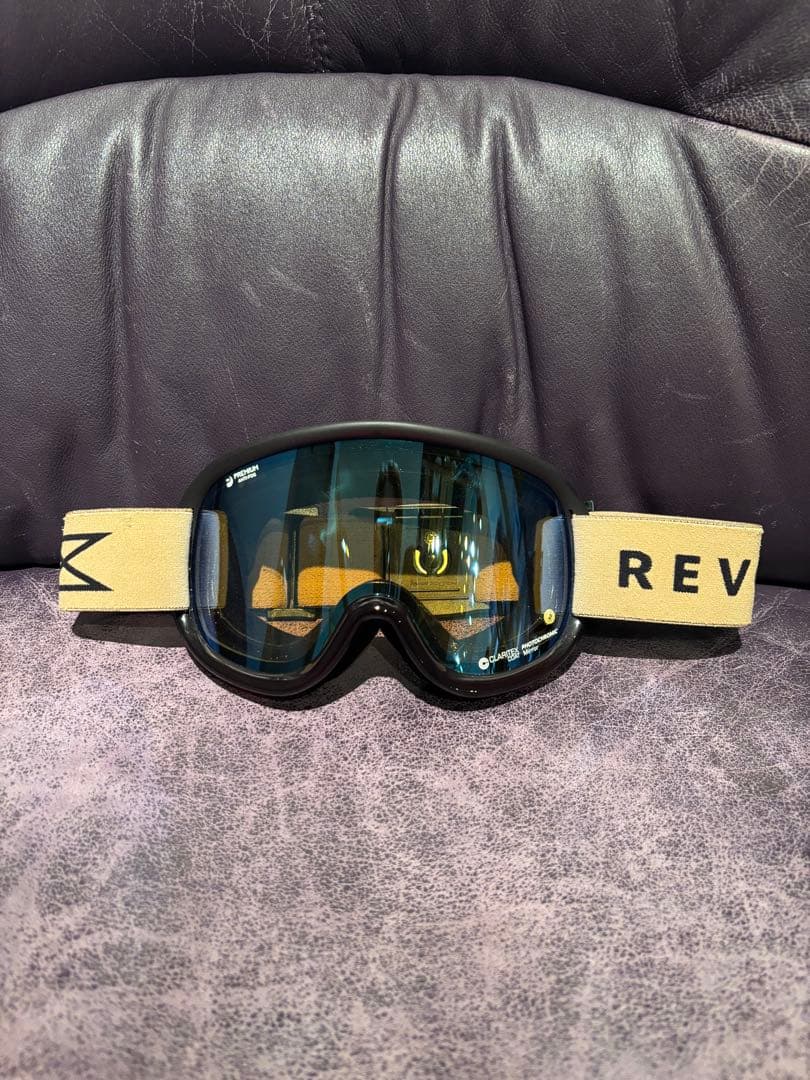 REVOLT リボルト　ゴーグル SUPER LIGHT FRAME 美品