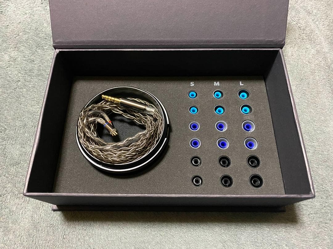 AFUL Performer 5+2 4.4mm リケーブル付き