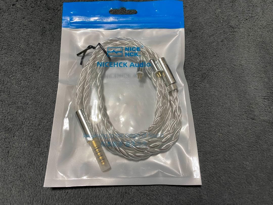 AFUL Performer 5+2 4.4mm リケーブル付き