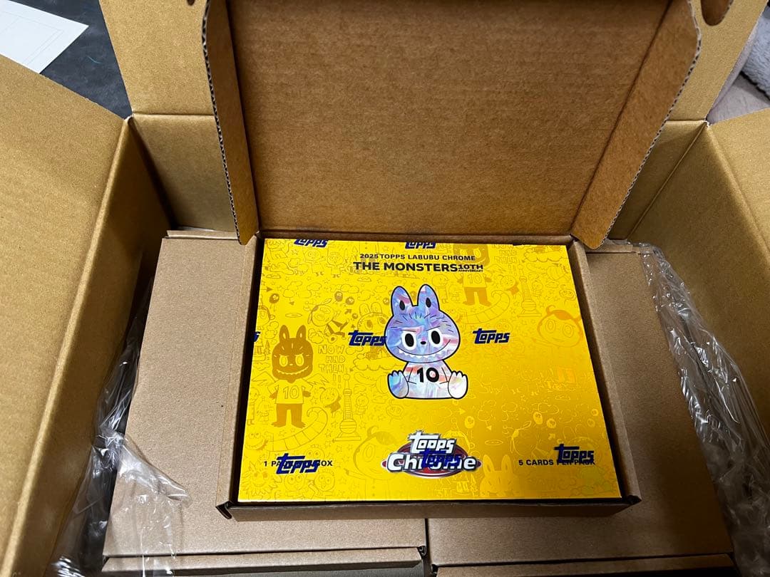 Topps Chrome 10周年記念ボックス　ラブブ 5BOX 新品未開封