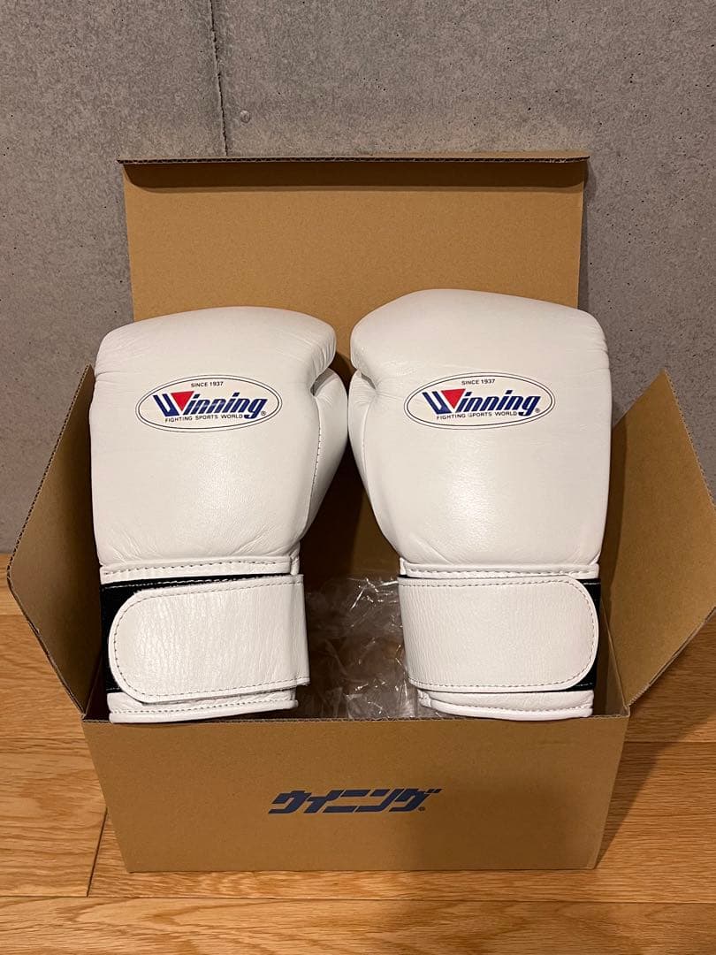 winning ウイニング　グローブ　8オンス　白　マジックテープ