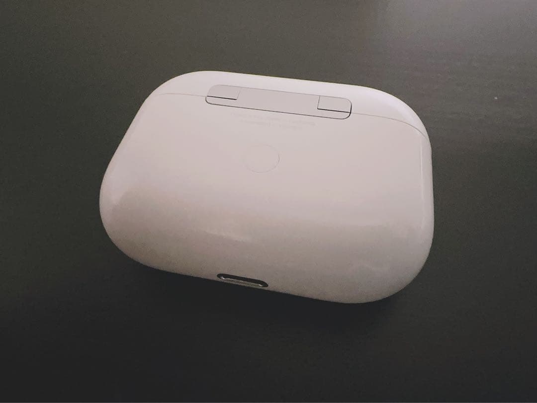 Apple AirPods Pro 第一世代