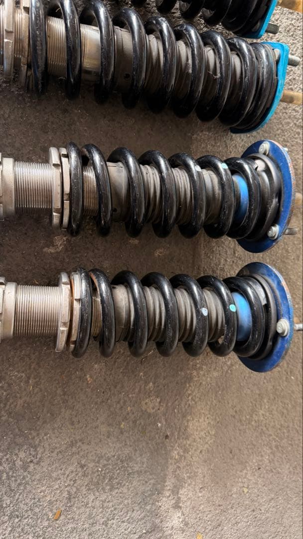 JZK110 アルテッツァ マーク2 ヴェロッサ 車高調 CUSCO