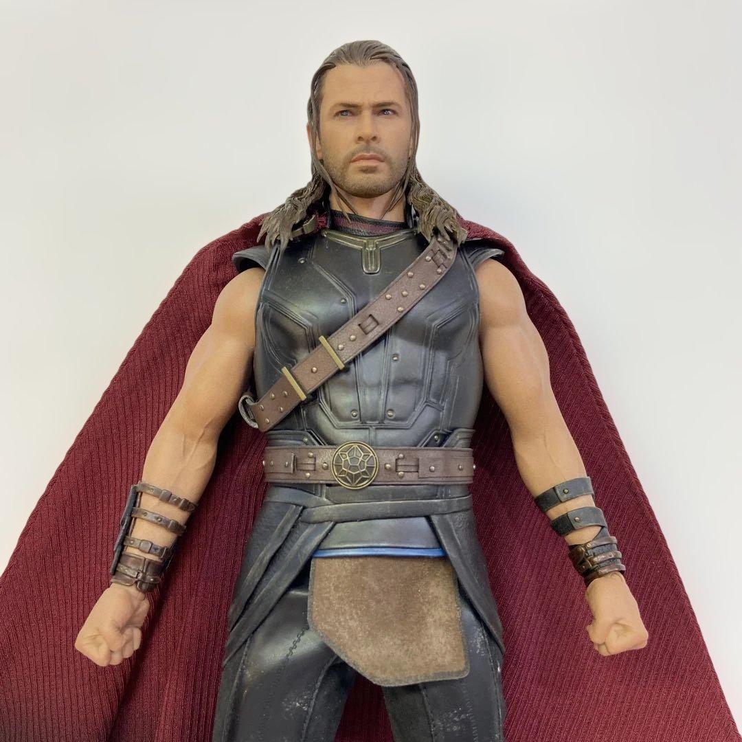 ホットトイズ ソー ラグナロク （ロードウォーン版）コミコン限定