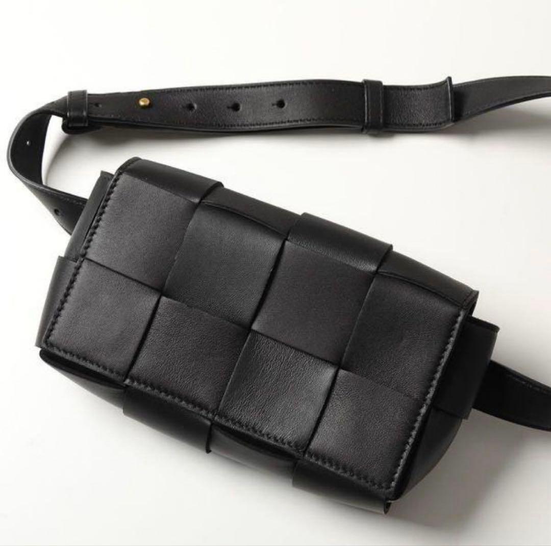 BOTTEGA VENETA ボッテガヴェネタ ボディバッグ 668572