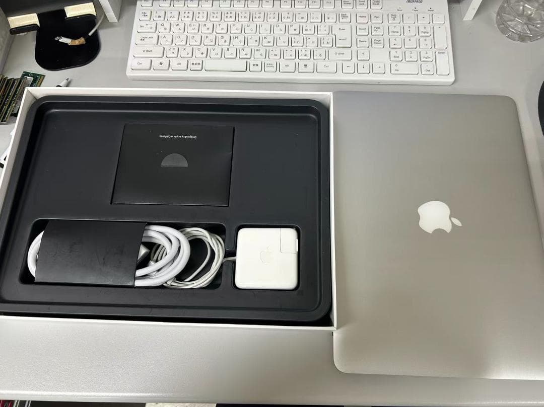 MacBook Air (13インチ, Mid 2019) i5 動作確認済み