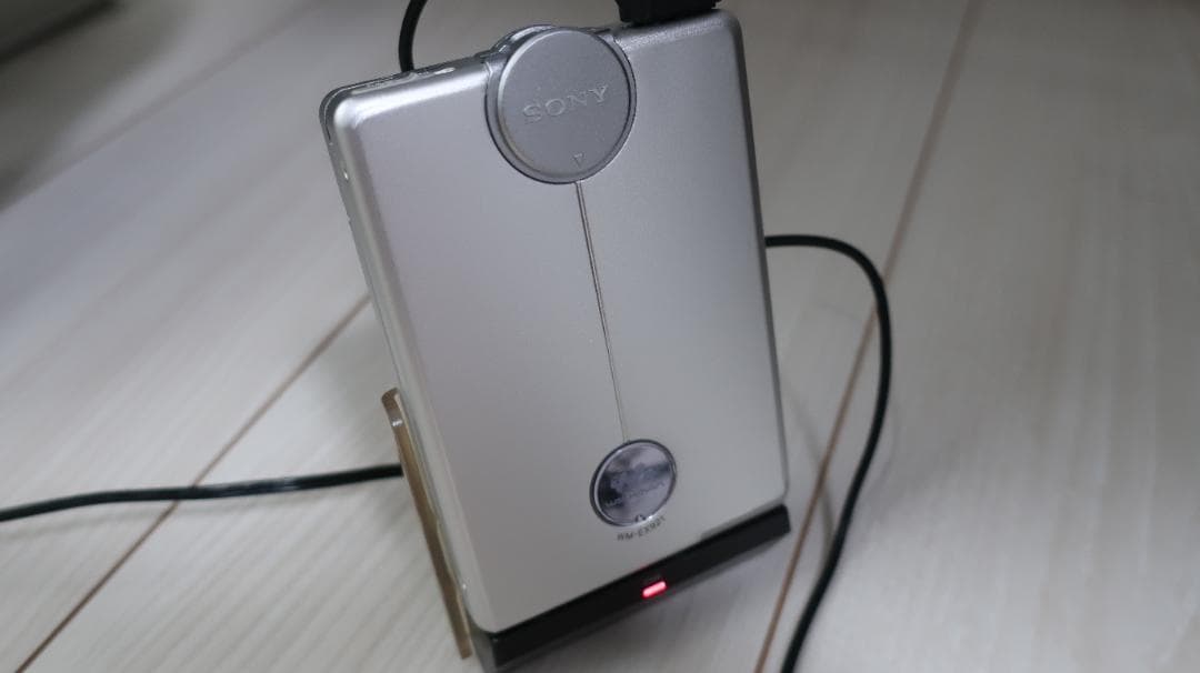 【ジャンク品】SONYVカセットWALKMAN WM-EX921