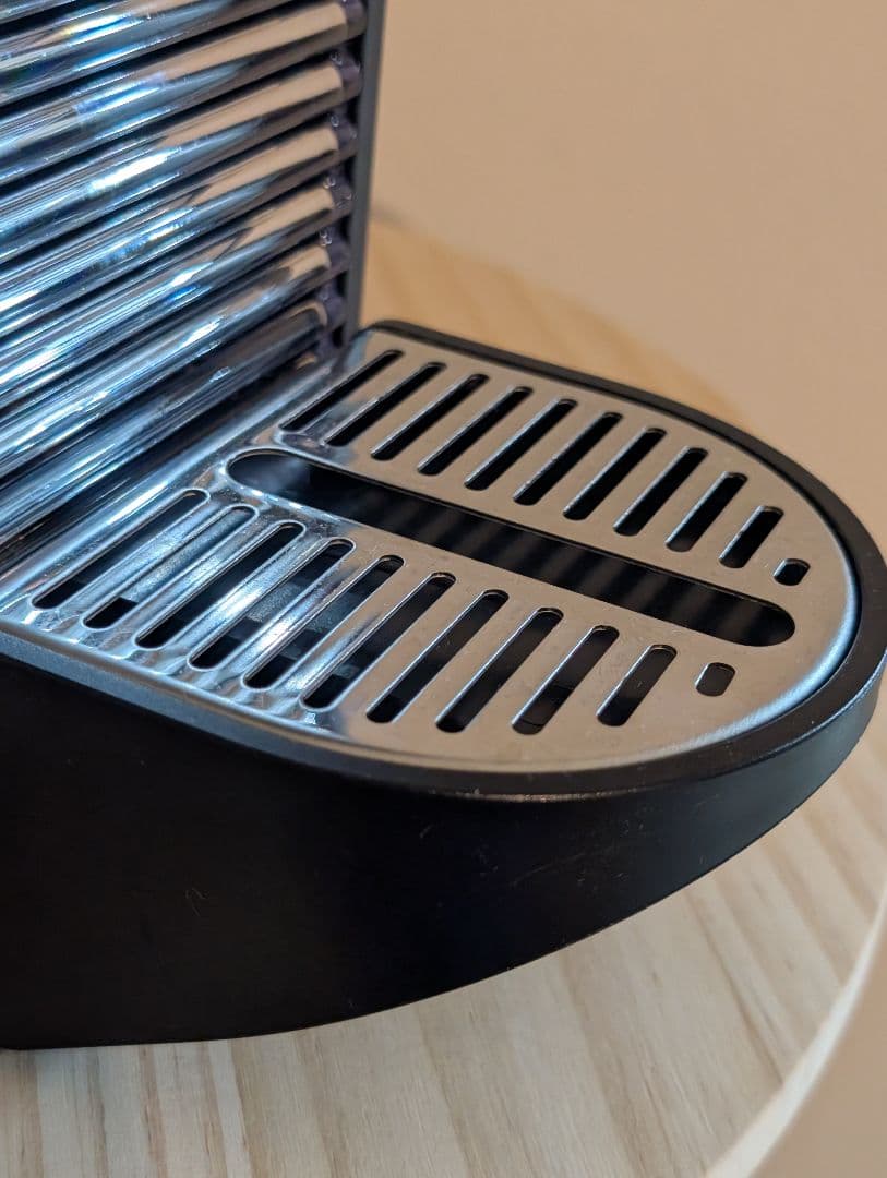 ネスプレッソ「ピクシー ツー」 チタン　2023年製