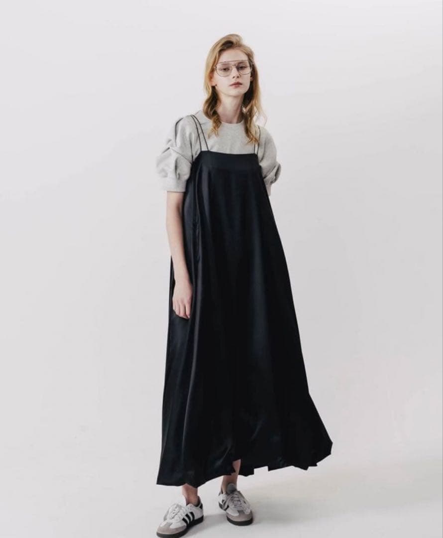 【最終お値下げ】THETOE Broome balloon onepiece