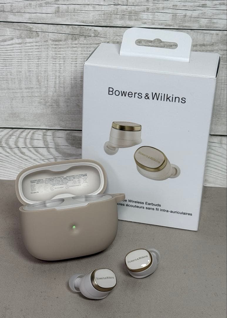 B&W (バウワース アンド ウィルキンス) Pi8