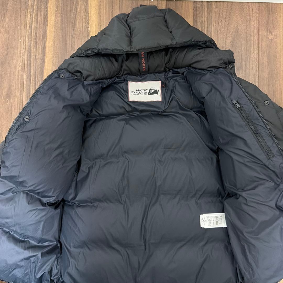 アークティック エクスプローラー ダウンジャケットFANAT