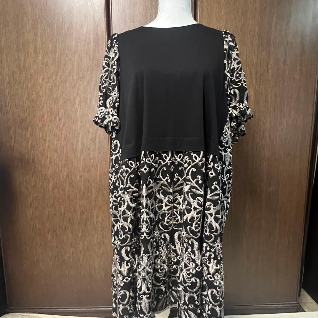 ローズティアラ　カットワーク刺繍　コンビ　チュニックサイズ46