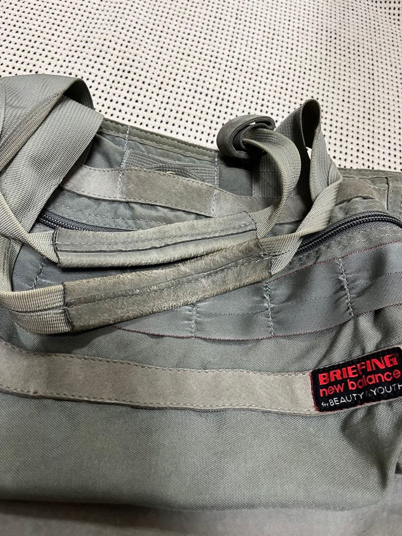 かな　BRIEFING EASY WIRE グレー　トリプルコラボ