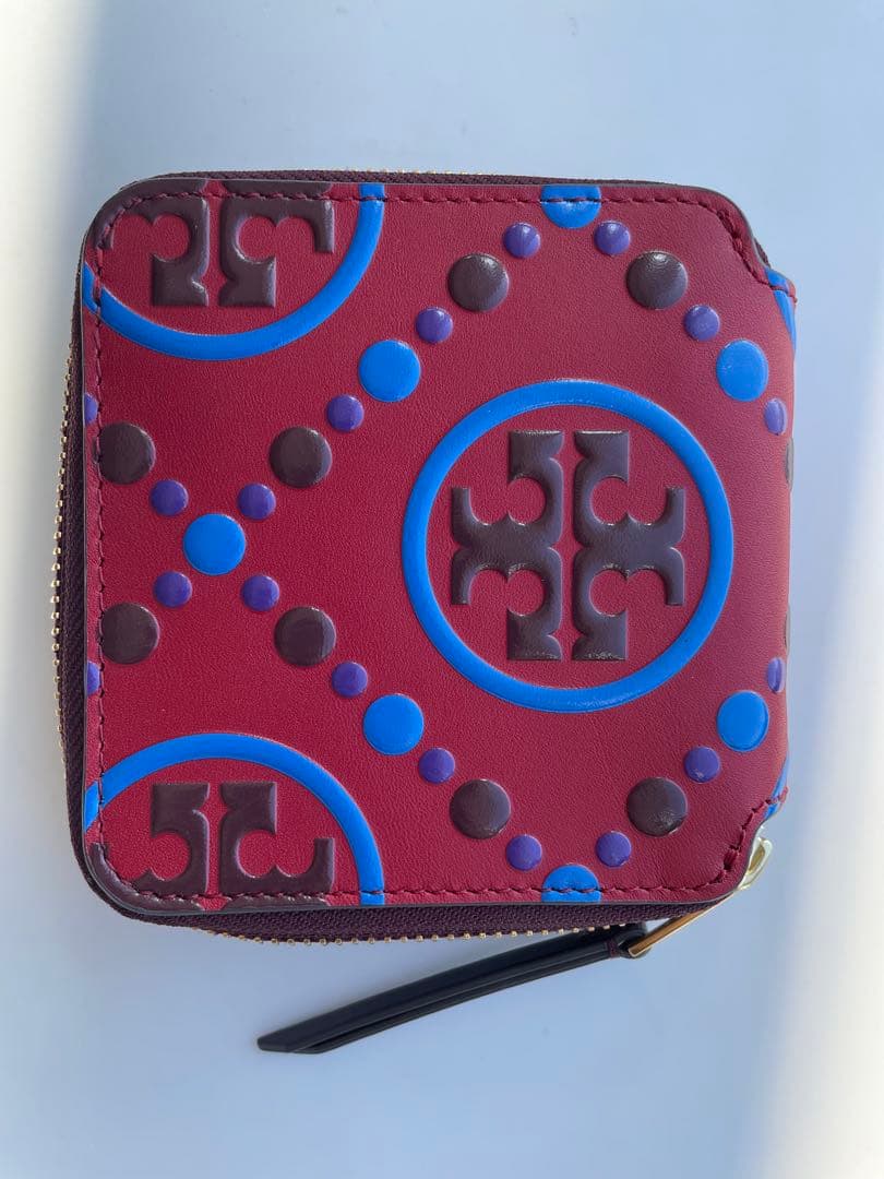 Tory Burch ケース 赤