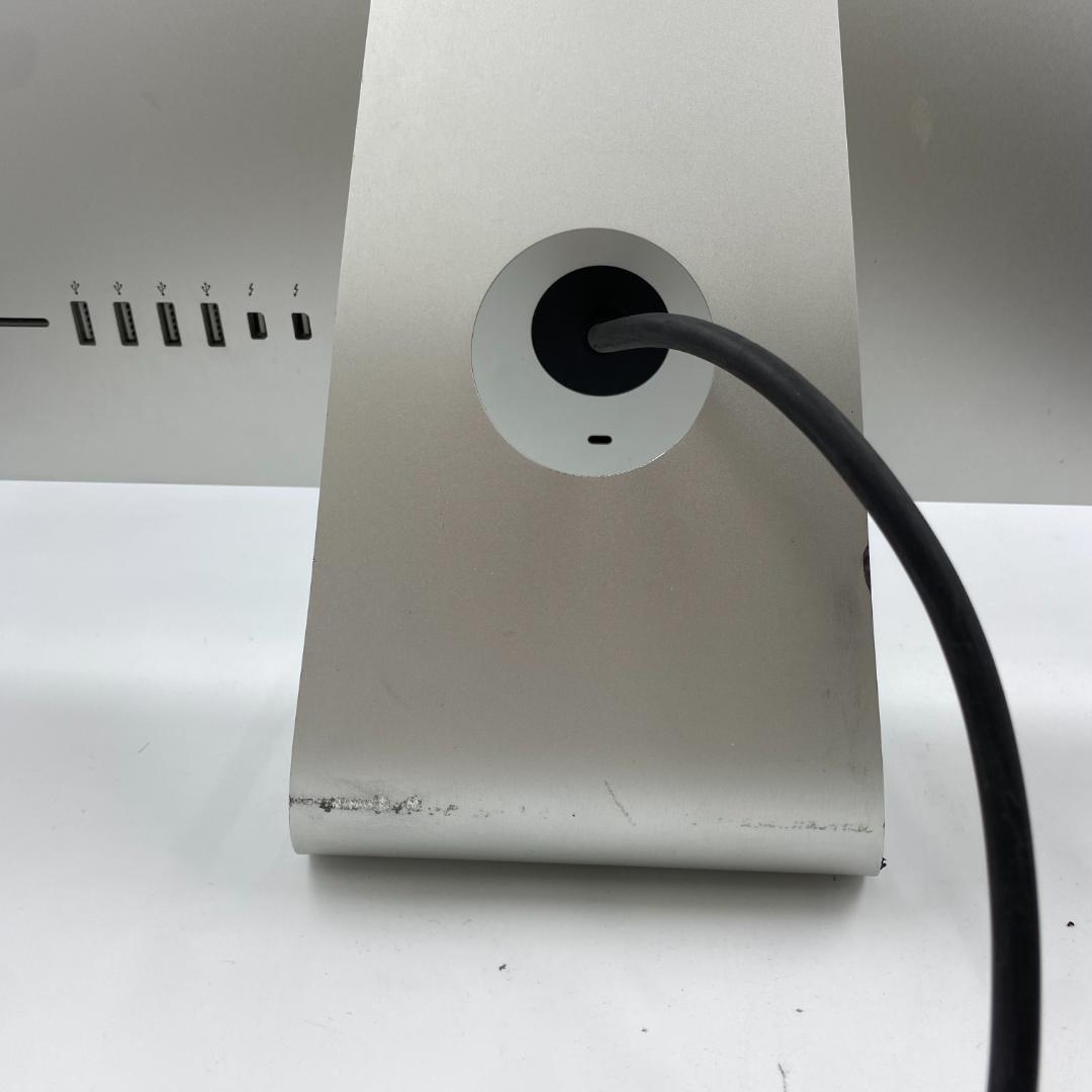 iMac 21.5インチ Late2015 i5-5250U 1.6GHz