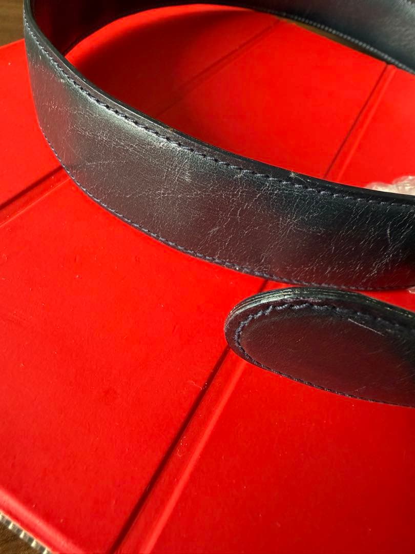 GUCCI グッチ ブラックレザーベルト 70/28