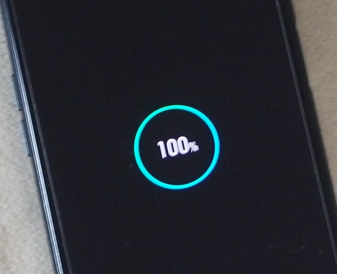 美品 Galaxy A54 5G Andorid 15 SIM Free ケース