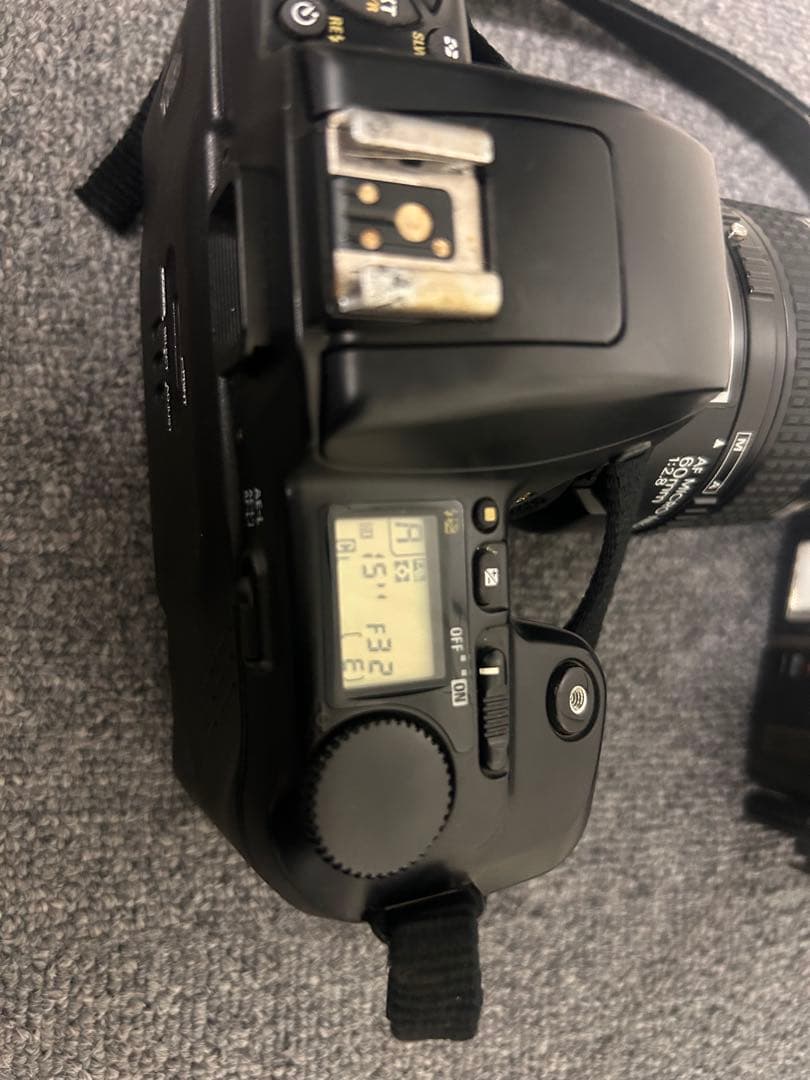 Nikon F-601レンズMICRO NIKKOR 60mm f/2.8