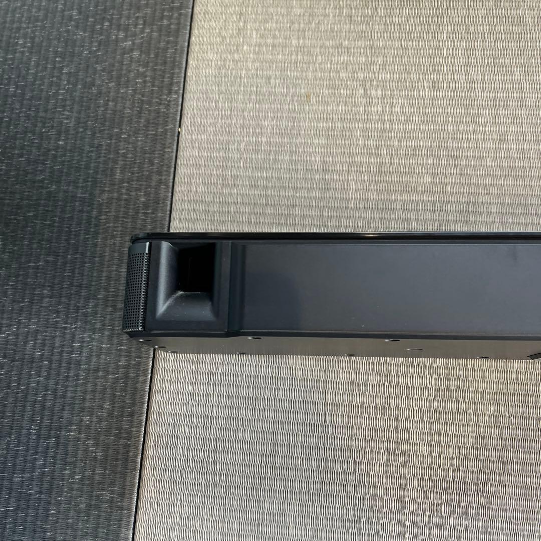 Bose Soundbar 700 本体と付属品