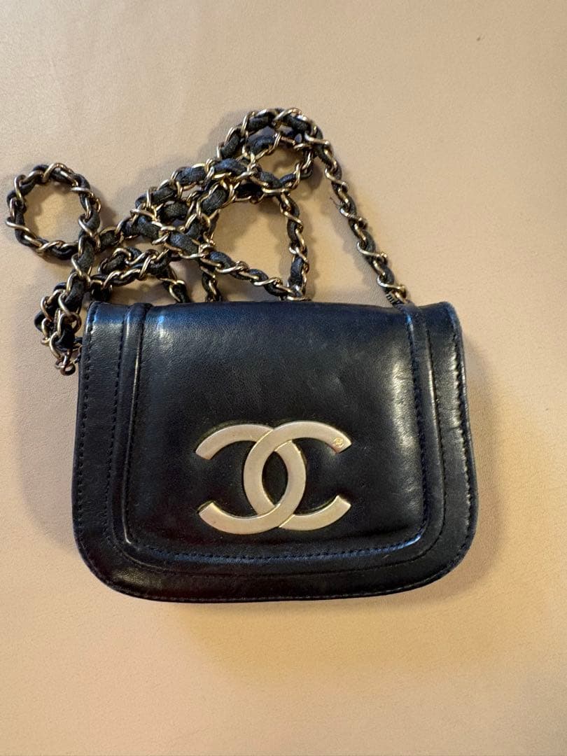 c*a様 CHANEL 黒 レザー ショルダーバッグ
