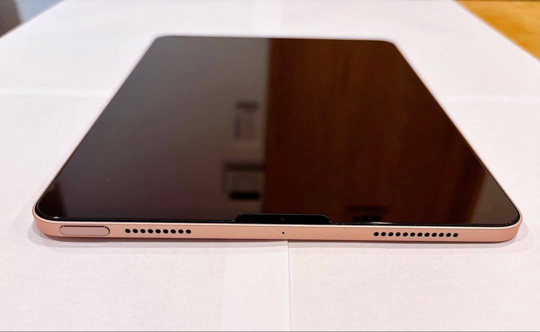Apple iPad Air 第4世代　Wi-Fi 64GB ローズゴールド