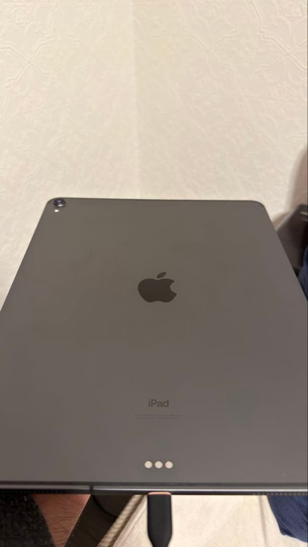 iPad Pro 12.9 スペースグレー