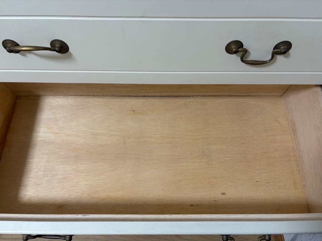 も*送様 アンティーク　ロココ調　ホワイト木製チェスト　フレンチカントリー