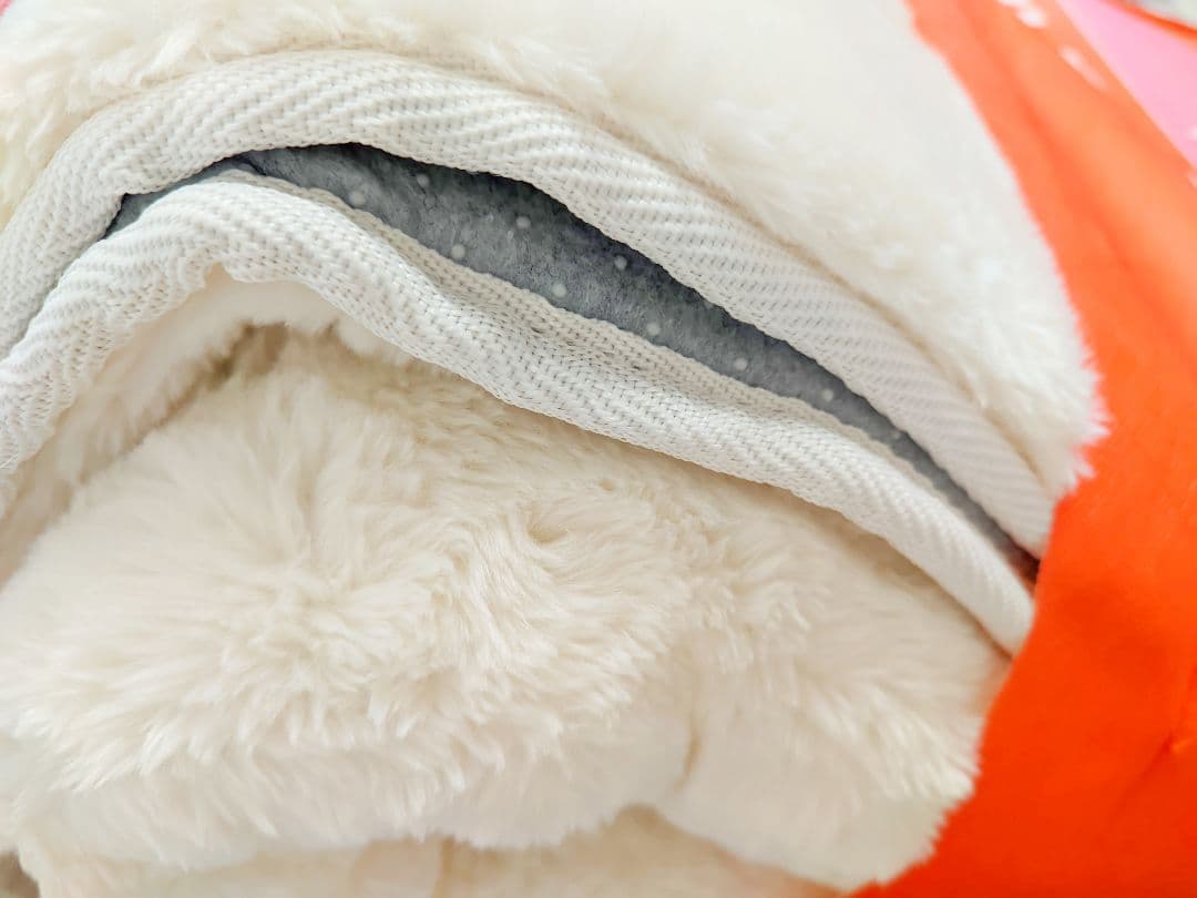 新品 ファイバーヒート あったか保湿センターラグ 4畳用 ホワイト