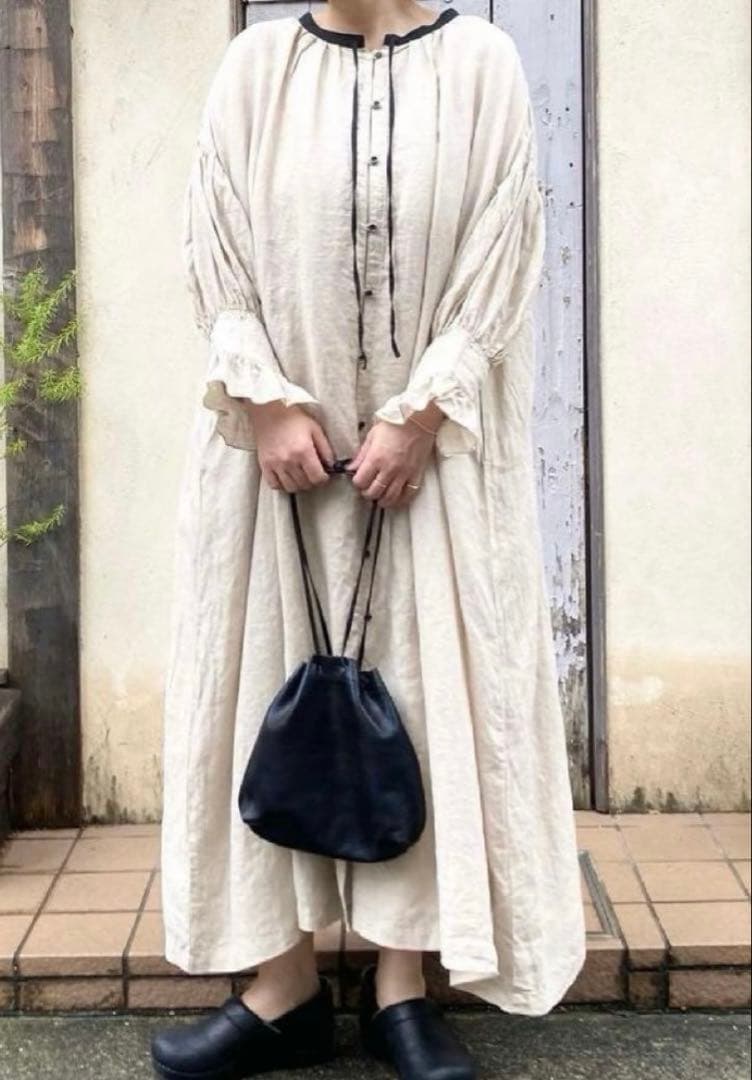 極美品nest Robeネストローブ　リネンスモックドレスワンピース