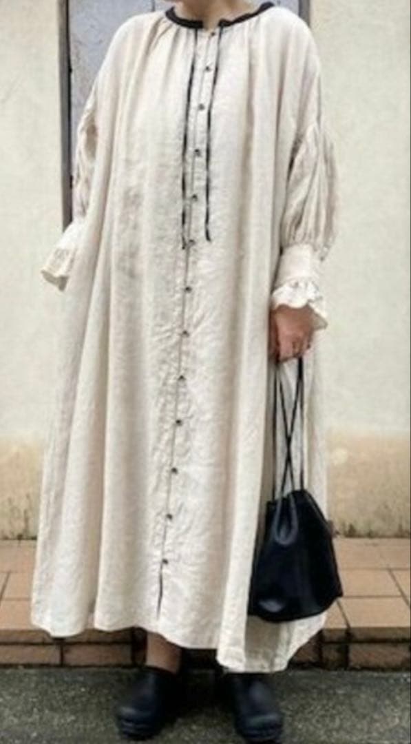 極美品nest Robeネストローブ　リネンスモックドレスワンピース