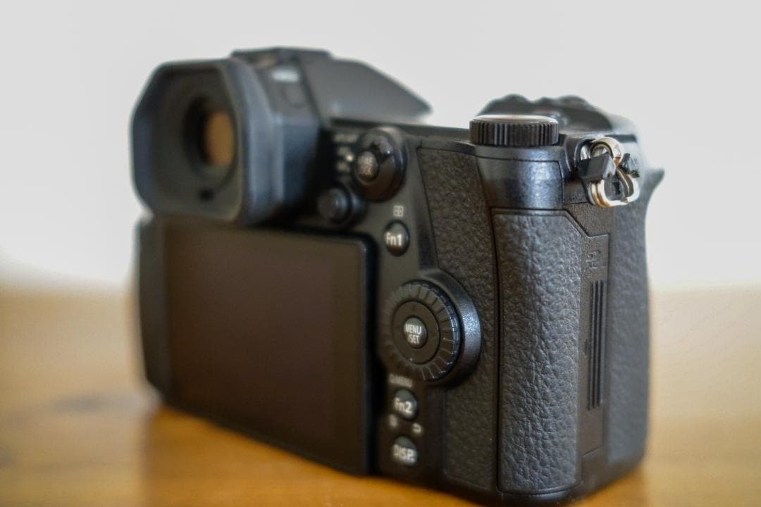 パナソニック LUMIX DC-G9 PRO ボディ