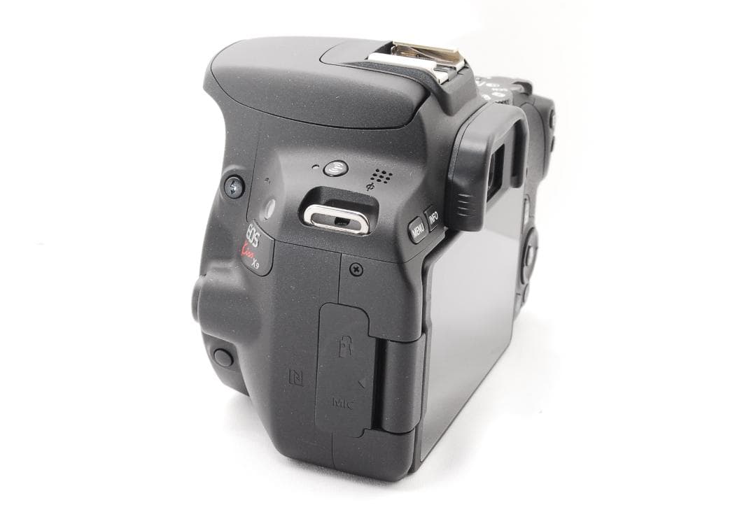 美品 Canon EOS kiss x9 スマホに転送機能搭載！届いてすぐ使える