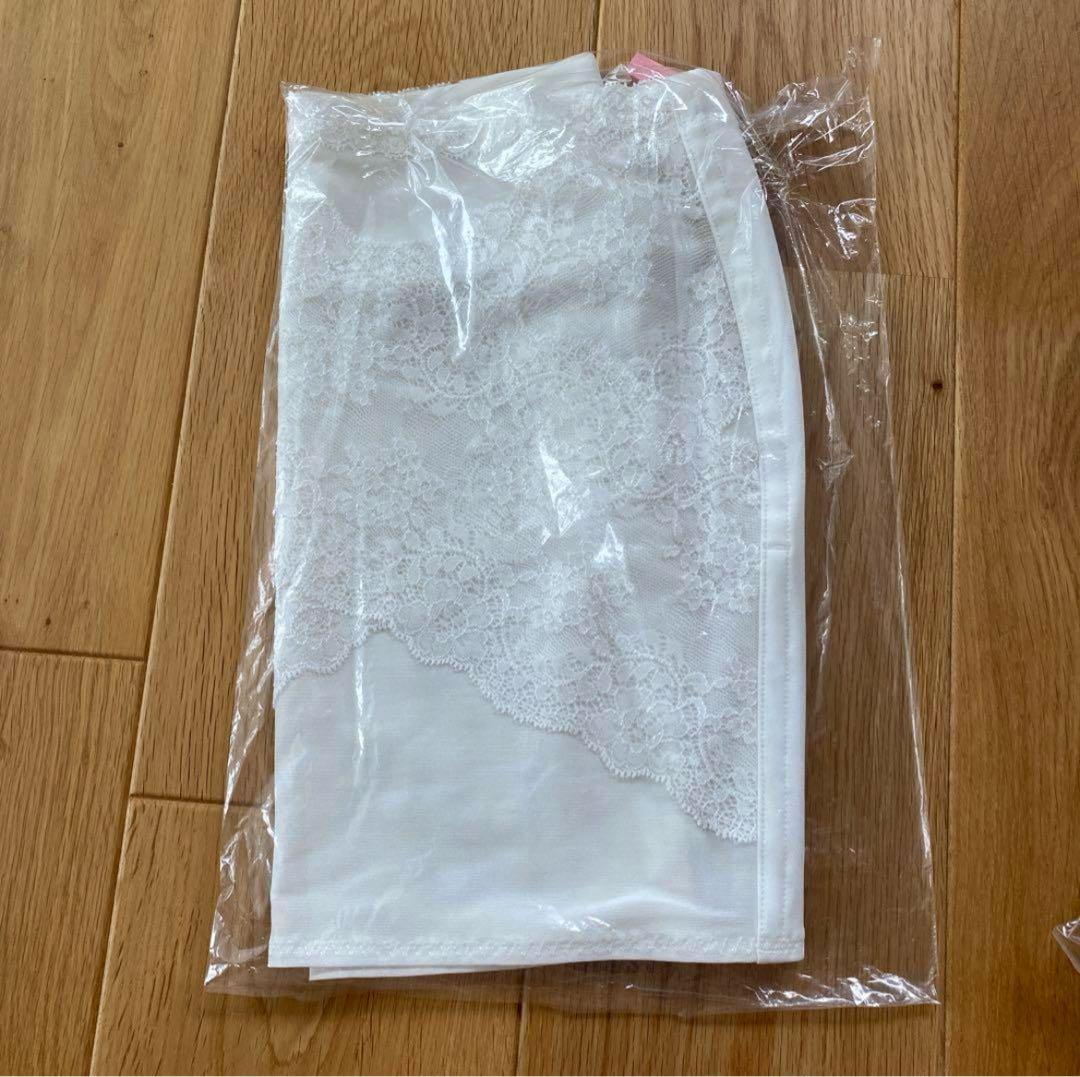 the D ブライダルインナー ビスチェ キレイウォーカー