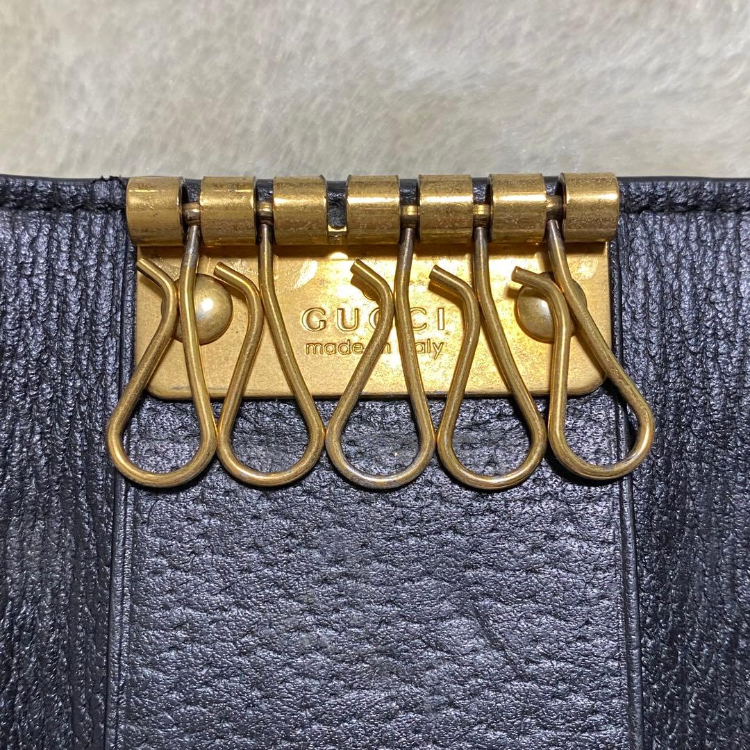 新品級✨グッチ　キーケース　アニマリエ　蜂　ビー　黒レザー　ゴールド金具