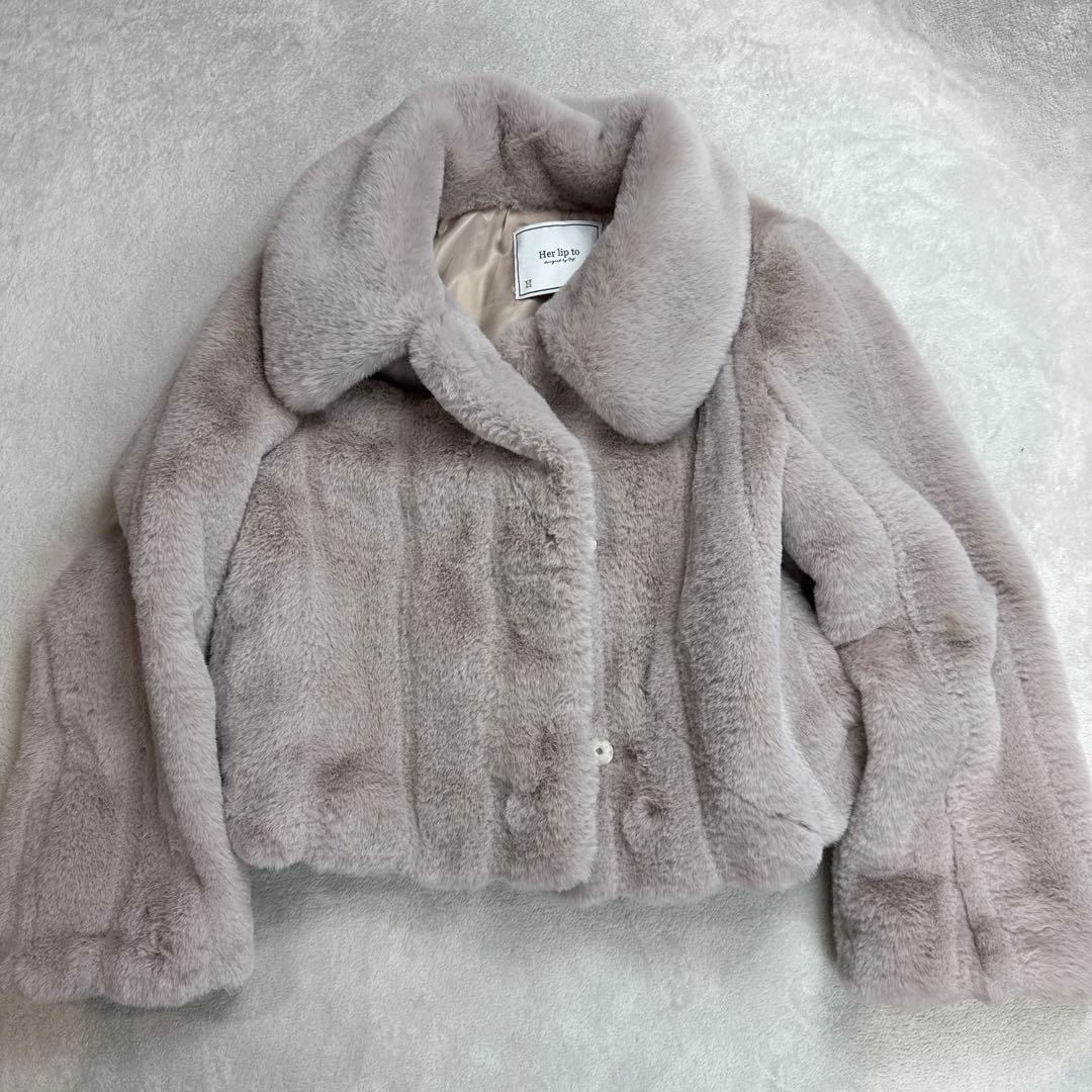 Herlipto Winter Love Faux Fur Coat Sサイズ
